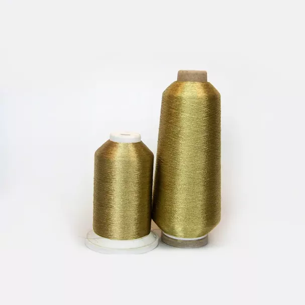 Hvordan skaber metallisk broderitråd premium dekorative effekter?