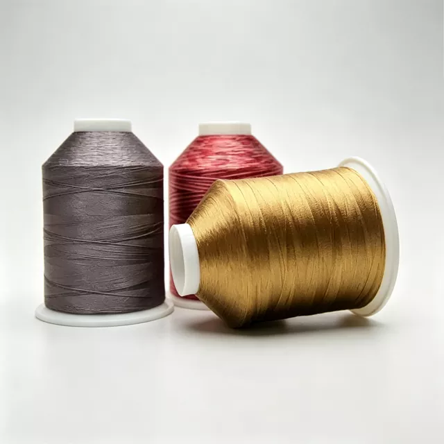 Muti Color Polyester 120d/2 40 Vægt broderimaskintråd