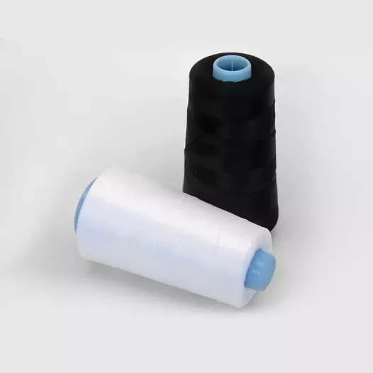 Hudvenlig tekstureret polyestertråd